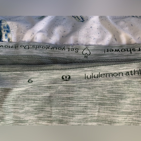 Lululemon Athletica Swiftly Tank Top size 6 EUC - Picture 5 of 8